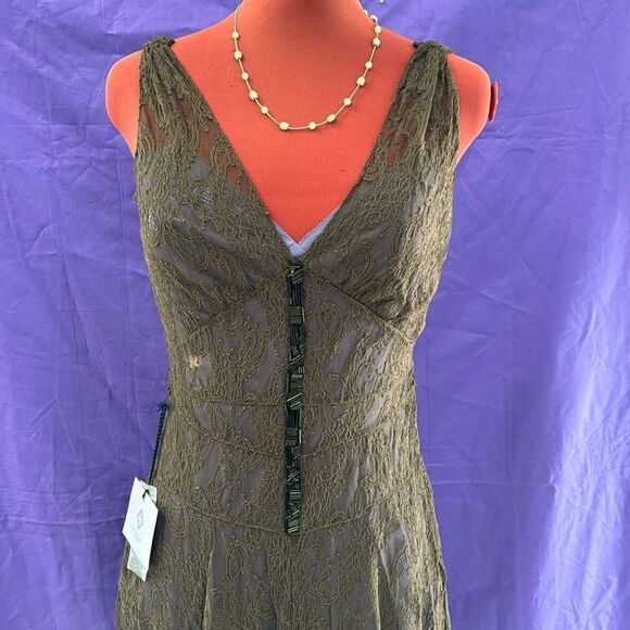 Lavender Label by Vera Wang purple with brown lace overlay - Picture 2 of 8